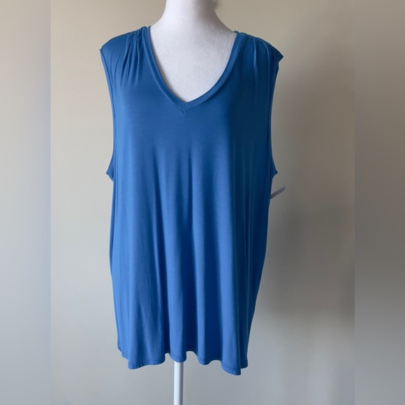 Halogen Tops - Halogen Women’s Blue Pleated V-Neck Sleeveless Tank Top Size 2X NWOT